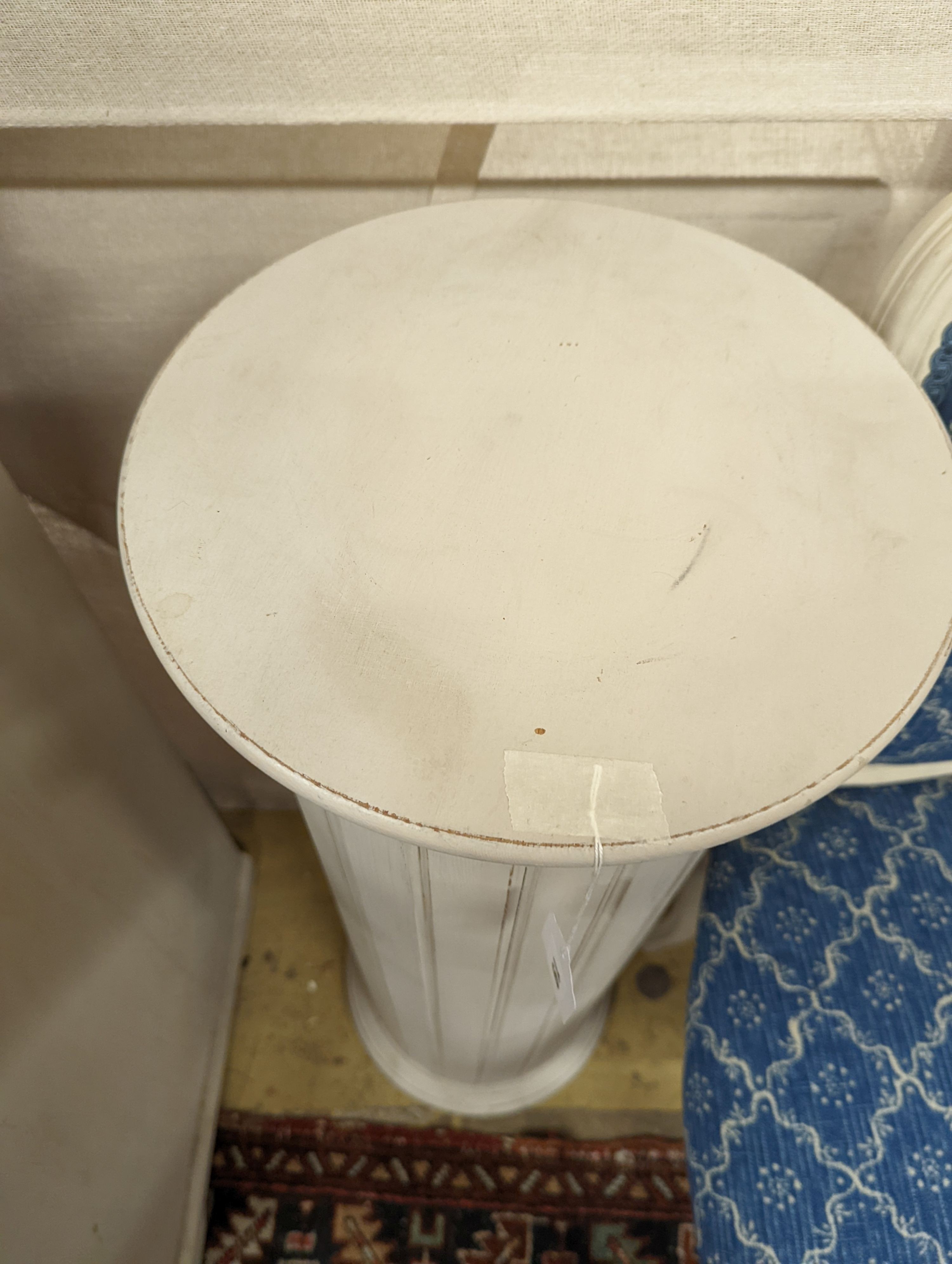 A decorative modern painted fluted pedestal, height 86cm